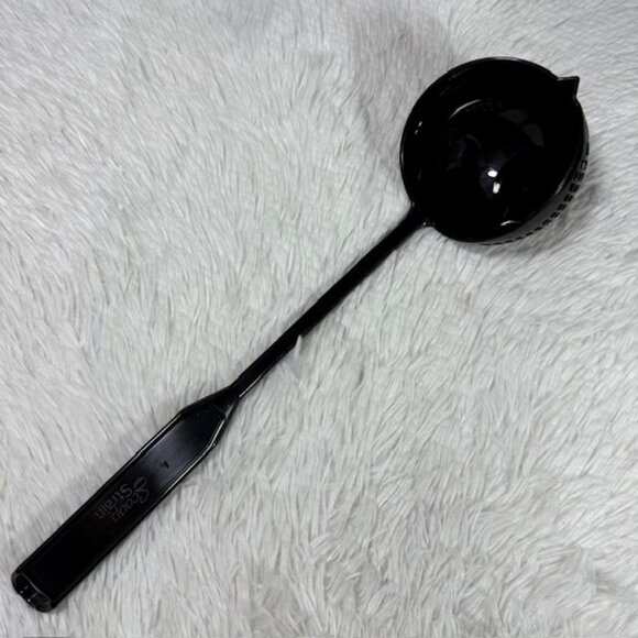 Vintage 4pc Kitchen Tools Set - Potato Masher Scoop Strain Grip n Flip Wisk Flip - Picture 7 of 13